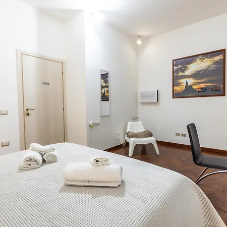 Guest house Corso 151 3*