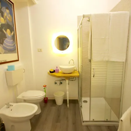 Corso 151 3* אולביה